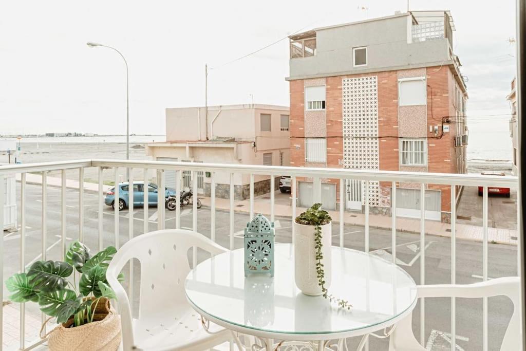 Apartamento Frente Al Mar, Familiar Y Acogedor. Santa Pola Bagian luar foto